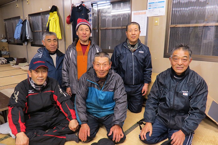 屋根の雪下ろし隊出動！