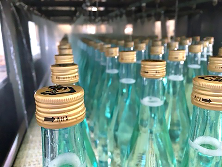 爽快純米詰めてます！