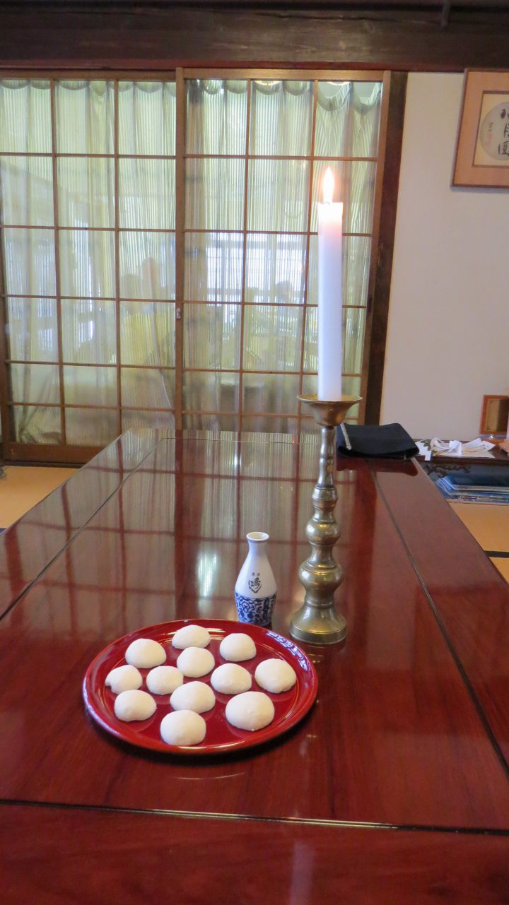 秋田の地酒秀よし－山の神様と餅つき5